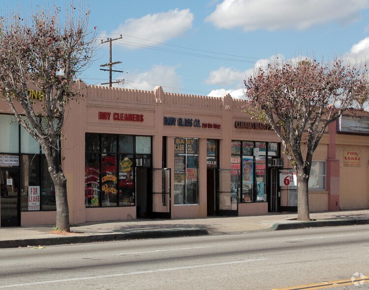 More Photos Of 8517-8519 Long Beach Blvd, Huntington Park Storefront For Lease