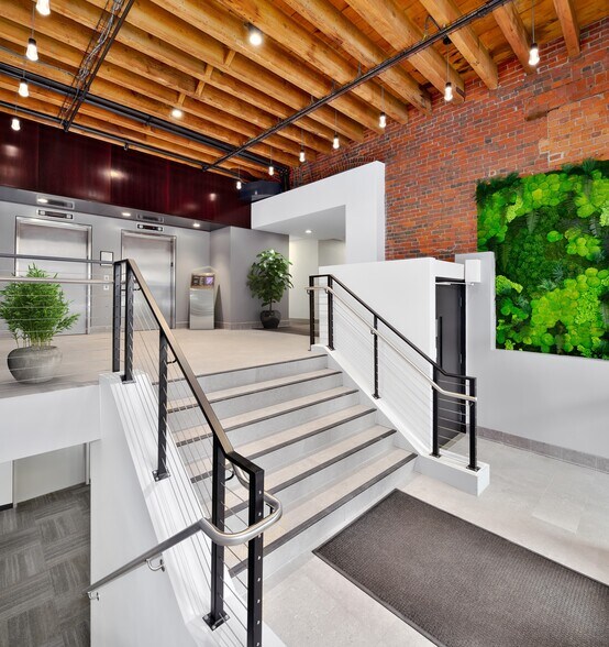 More Photos Of 98 N Washington St, Boston Loft Creative Space For Lease