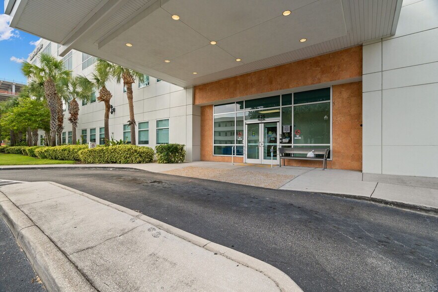 More Photos Of 625 6th Ave S, Saint Petersburg Medical For Sale