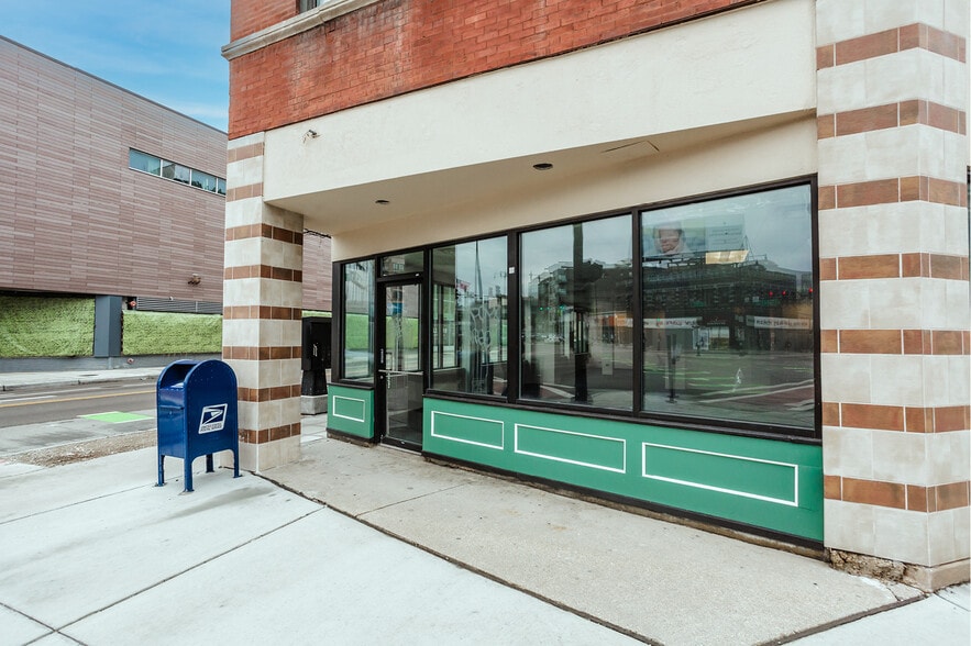 More Photos Of 1547-1549 W Belmont Ave, Chicago Unknown For Lease