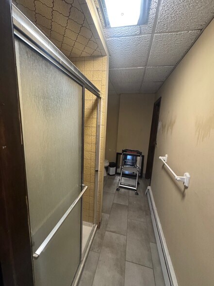 More Photos Of 452-454 Pearl St, Buffalo Storefront Retail Residential For Sale