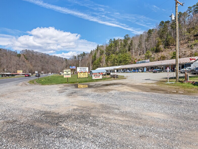 More Photos Of 5262 US Highway 74 W, Whittier Storefront Retail Residential For Sale