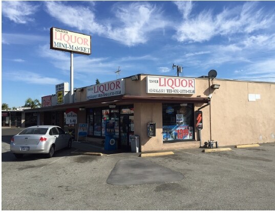 More Photos Of 14016-14020 Lambert Rd, Whittier Storefront For Lease