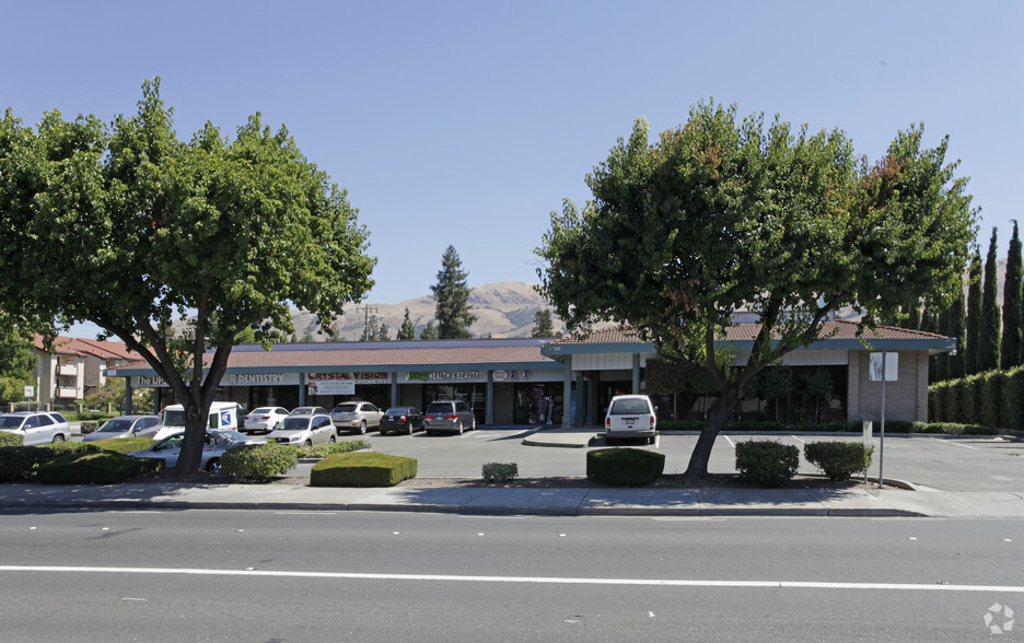 Primary Photo Of 47000 Warm Springs Blvd, Fremont Storefront Retail Office For Lease