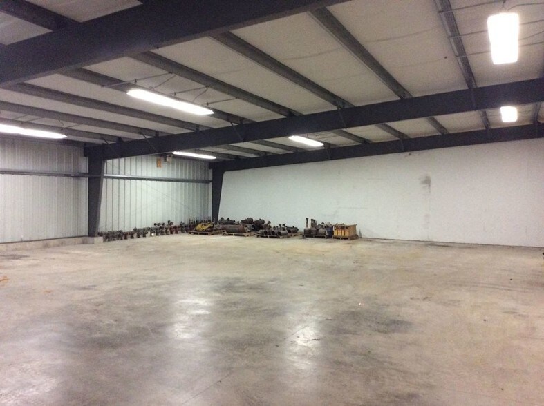 More Photos Of 14 Sewer Plant Rd, Buckhannon Warehouse For Lease