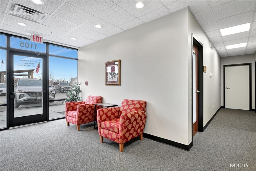 More Photos Of 1109 Ritter St, North Aurora Apartments For Lease