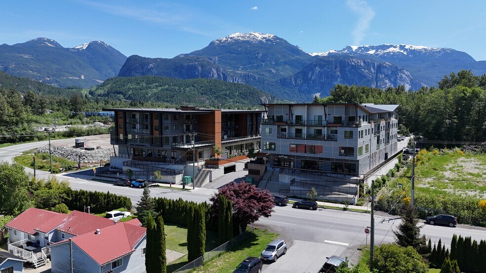 More Photos Of 39668 Government Rd, Squamish Apartments For Sale