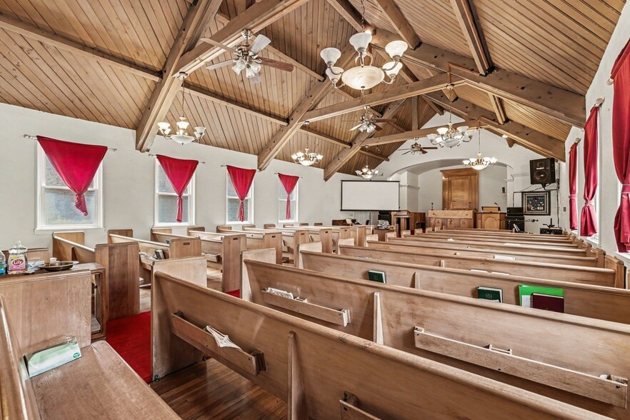 More Photos Of 1963 Carlson Blvd, Richmond Religious Facility For Sale