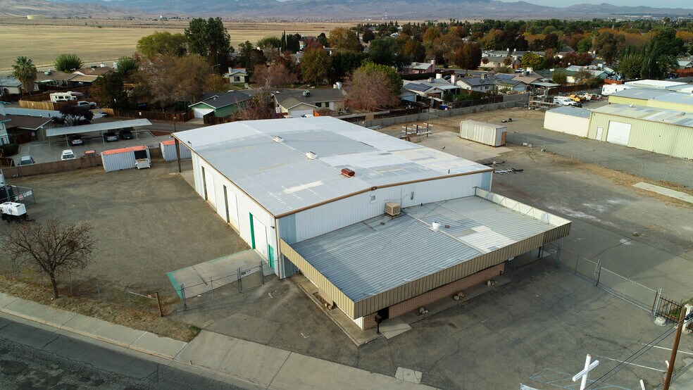 More Photos Of 990 W Elm Ave, Coalinga Auto Repair For Sale