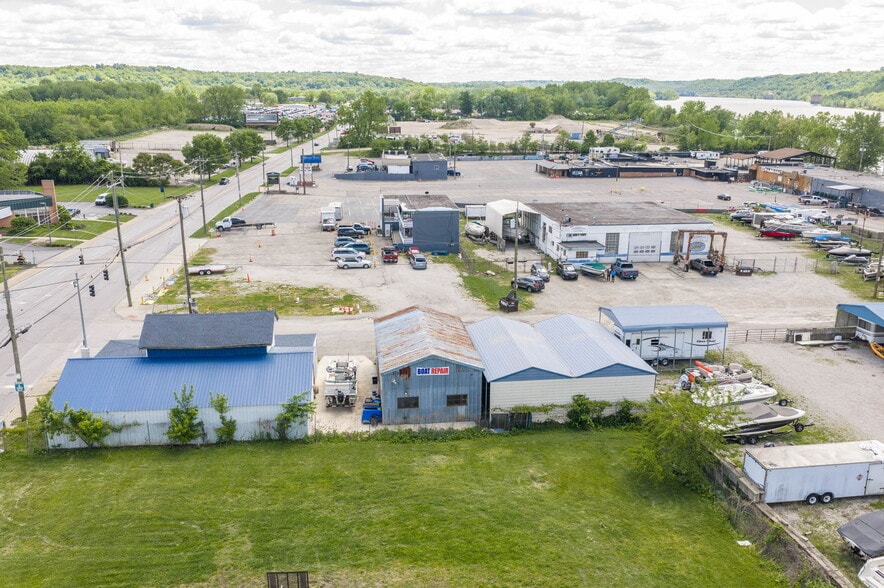 More Photos Of 4255 Kellogg Ave, Cincinnati Self Storage For Sale
