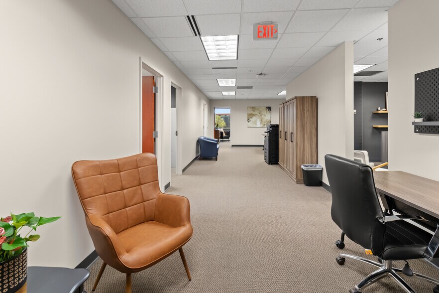 More Photos Of 192 ballard Ct, Virginia Beach Office For Lease