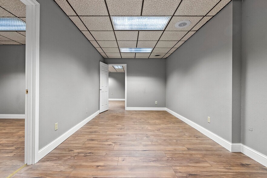 More Photos Of 400 E Highland Dr, Oconto Falls Office For Lease