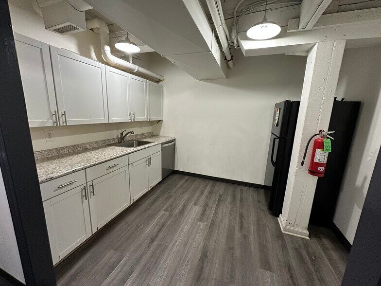 More Photos Of 710 Wheatland St, Phoenixville Office For Lease