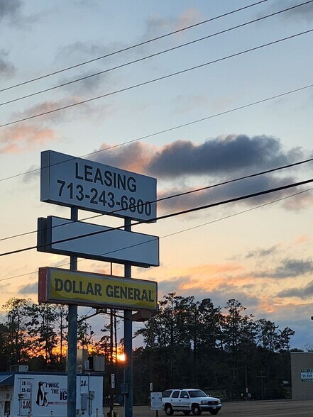 More Photos Of 1005-1027 N Pine St, Deridder Unknown For Lease