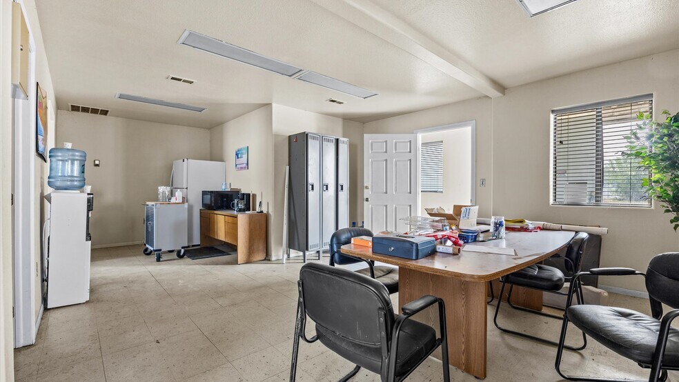 More Photos Of 1760 Gunnison Ave, Delta Warehouse For Sale