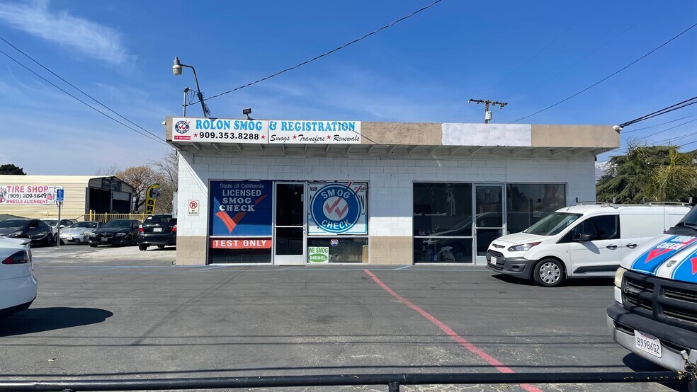 Primary Photo Of 1060 E 6th St, Beaumont Auto Repair For Sale