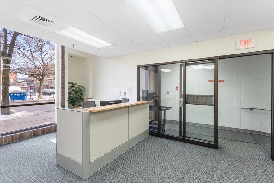 More Photos Of 315 S Kalamazoo Mall, Kalamazoo Office For Sale