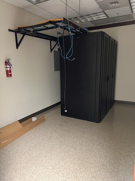 More Photos Of 5605 NW 82nd Ave, Miami Loft Creative Space For Lease