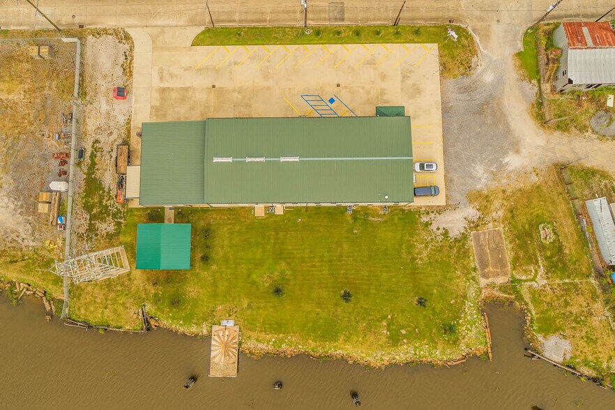 More Photos Of 1711 Dunn St, Houma Service For Lease
