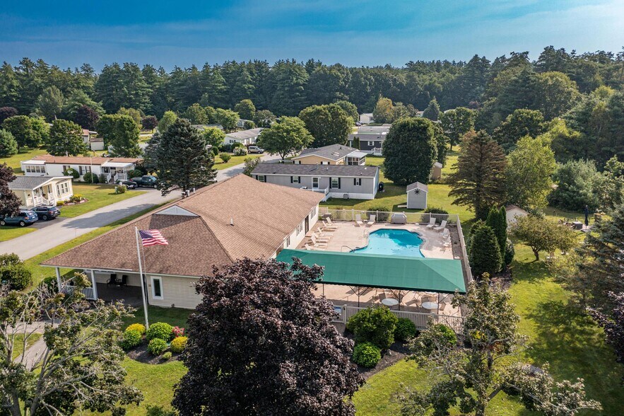 More Photos Of 11 Tamarack Lane -1, Rochester Manufactured Housing Mobile Home Park For Sale