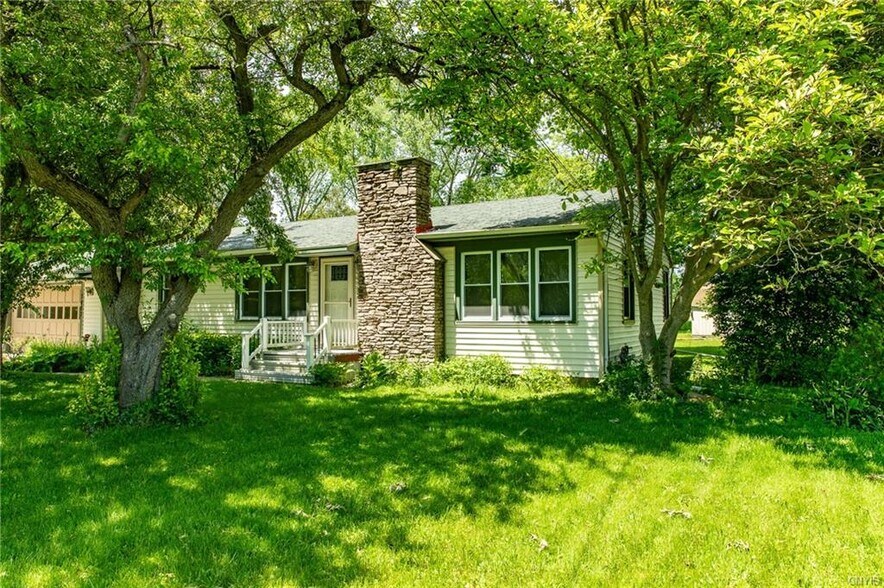 More Photos Of 2395 W Genesee Tpke, Camillus Specialty For Sale