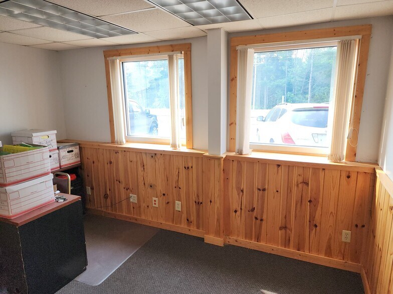 More Photos Of 1690 Elm St, Cumberland Service For Lease
