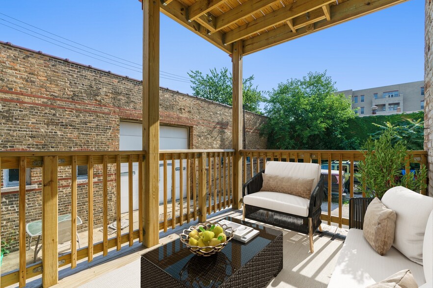 More Photos Of 2732 W Belmont Ave, Chicago Multifamily For Sale