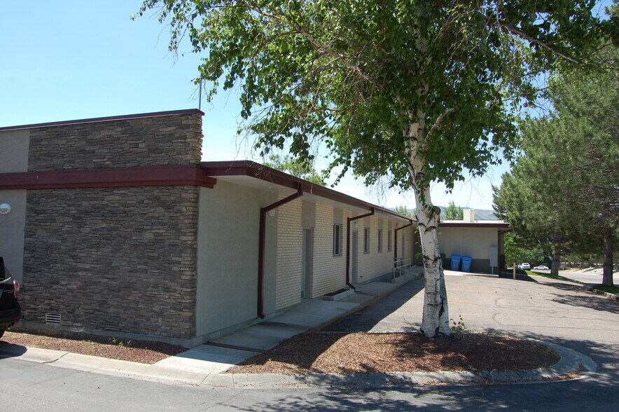 More Photos Of 246 N 18th Ave, Pocatello Healthcare For Sale