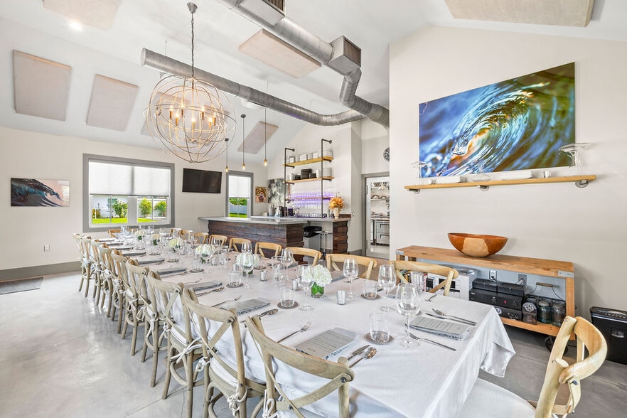 More Photos Of 1766 14th Ave, Vero Beach Restaurant For Sale
