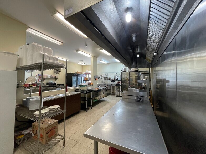 More Photos Of 5151 Northpointe Pky, Pensacola Continuing Care Retirement Community For Sale