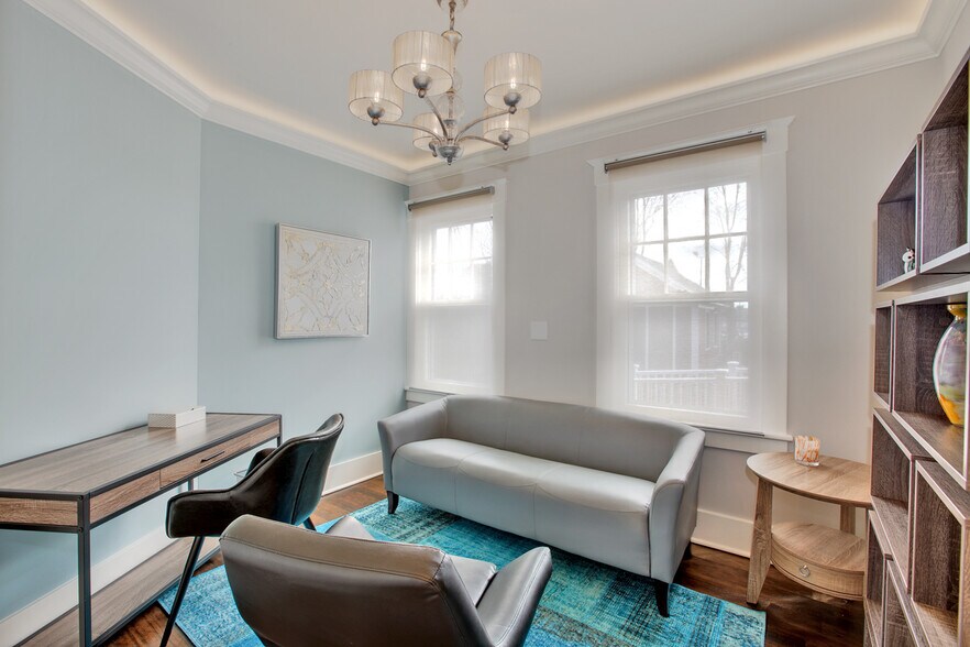 More Photos Of 21 E 2nd St, Riverhead Medical For Sale