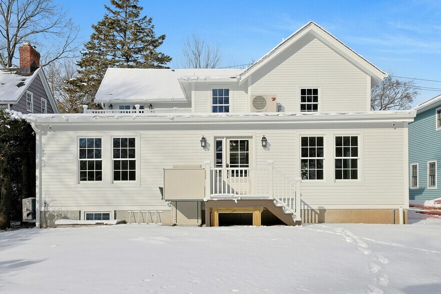 More Photos Of 77 Main St, Tappan Loft Creative Space For Lease