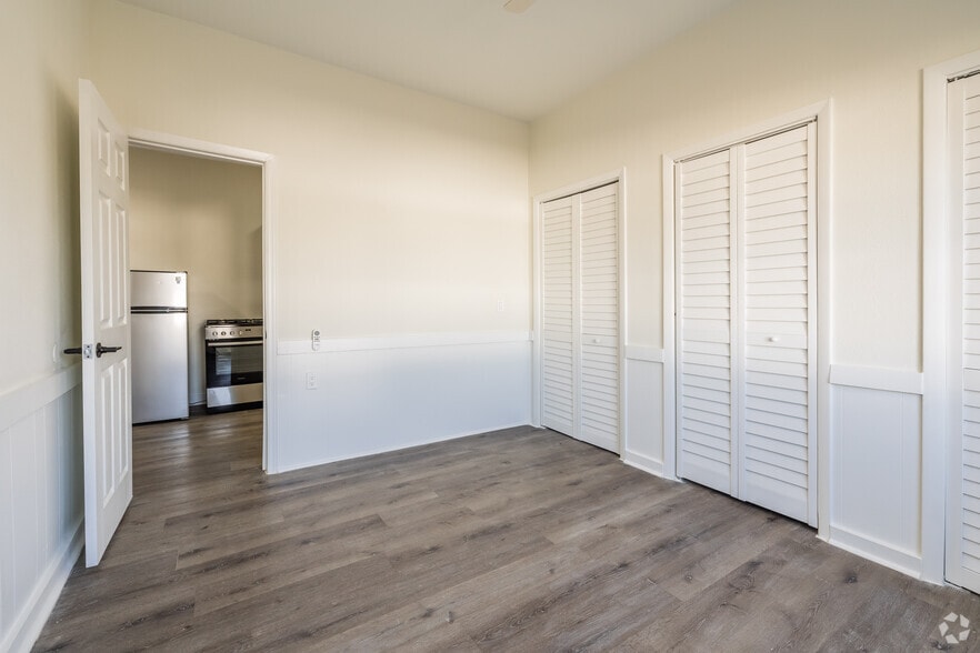 More Photos Of 218 N Pinellas Ave, Tarpon Springs Apartments For Lease