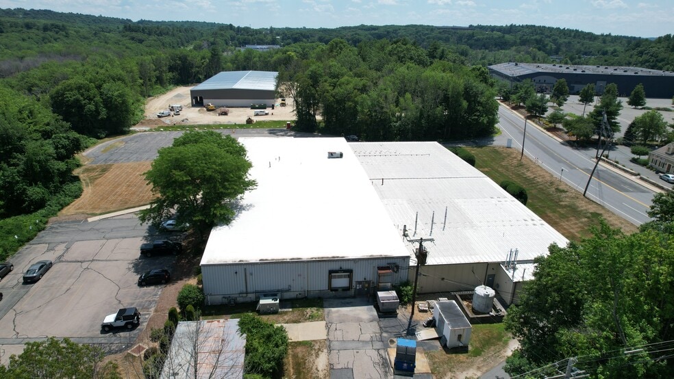 More Photos Of 75 South St, Hopkinton Manufacturing For Lease