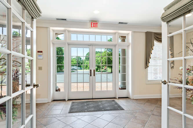 More Photos Of 1103 S Talbot St, Saint Michaels Loft Creative Space For Sale