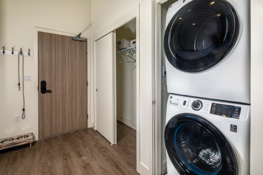 More Photos Of 1650 S Delaware St, San Mateo Apartments For Sale