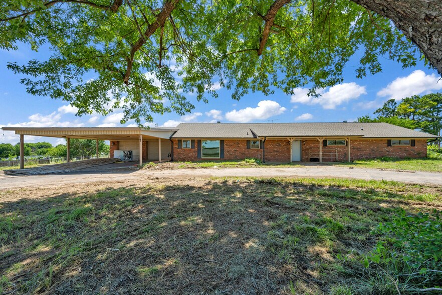 More Photos Of 1311 County Road 1390, Chickasha Land For Sale