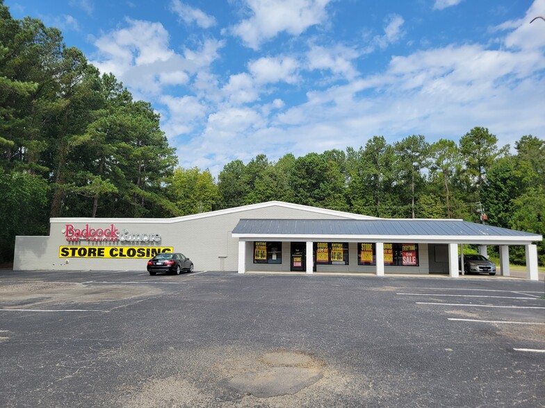 Primary Photo Of 10213 S Jacob Smart Blvd, Ridgeland Storefront For Sale