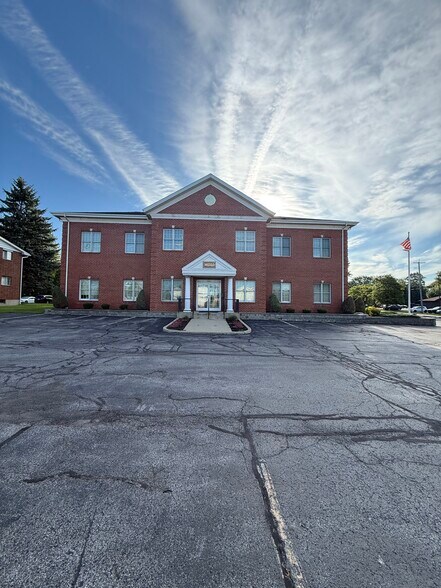 Primary Photo Of 5665 S Transit Rd, Lockport Office For Sale