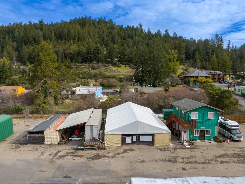 More Photos Of 55 Myers Ave, Myers Flat Manufacturing For Sale