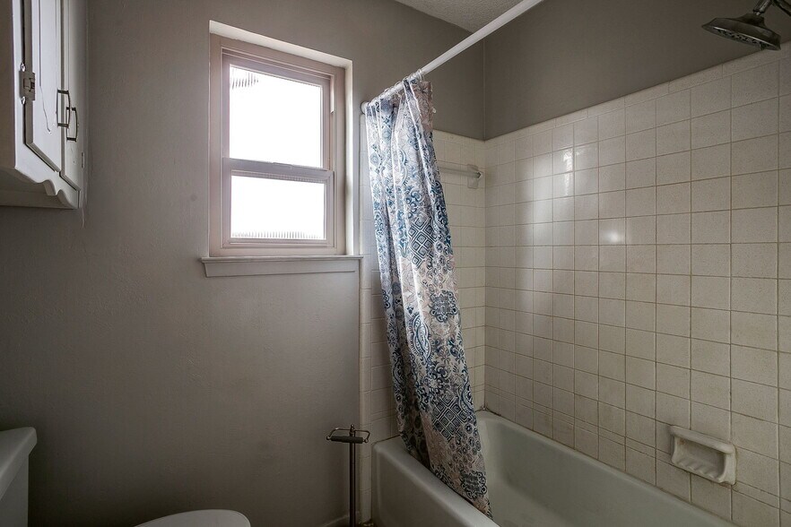 More Photos Of 938 County Road 3341, Paradise Land For Sale