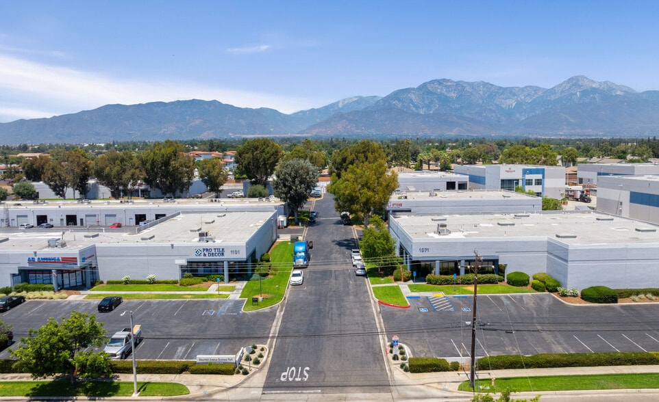 More Photos Of 1101-1149 W 9th St, Upland Unknown For Lease