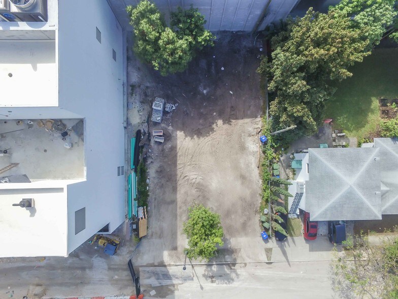 More Photos Of 120-122 NE 42nd St, Miami Land For Sale