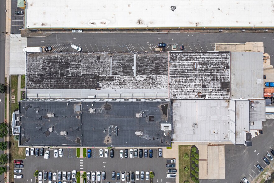 More Photos Of 409 Joyce Kilmer Ave, New Brunswick Loft Creative Space For Lease