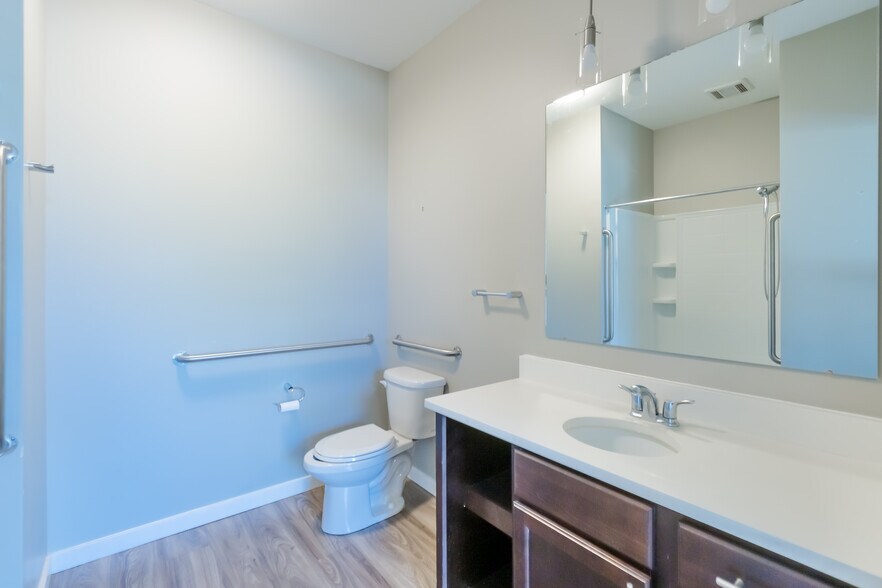 More Photos Of 119 E Lake Ave, Plymouth Apartments For Sale