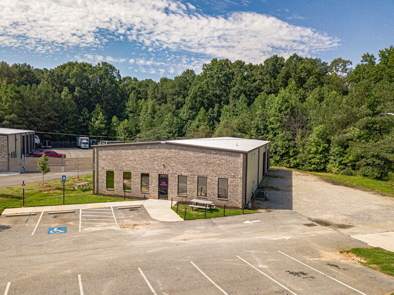 More Photos Of 2116 Leroy Anderson Rd, Monroe Warehouse For Sale