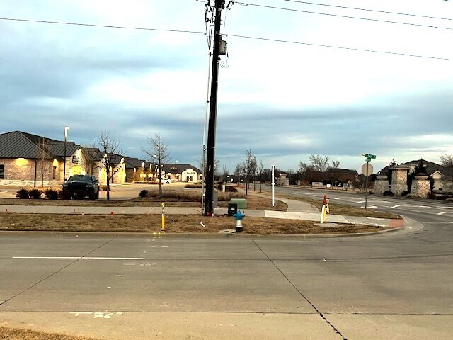 More Photos Of 1400 N Coit Rd, McKinney Unknown For Lease
