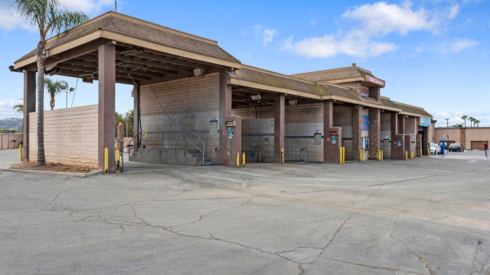 More Photos Of 1437 E Main St, El Cajon Carwash For Sale