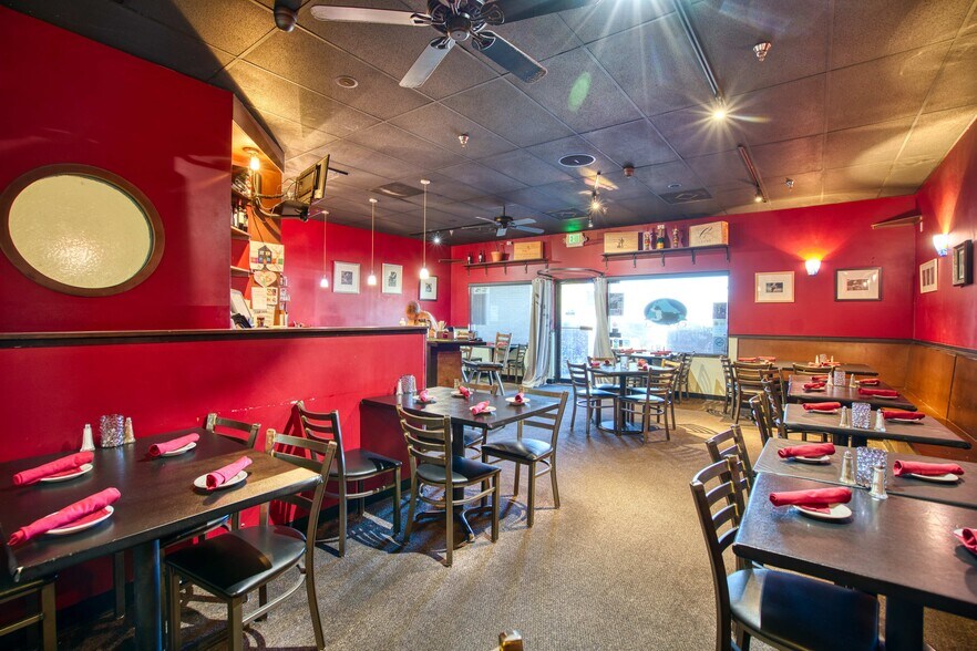 More Photos Of 5280 Spine Rd, Boulder General Retail For Lease