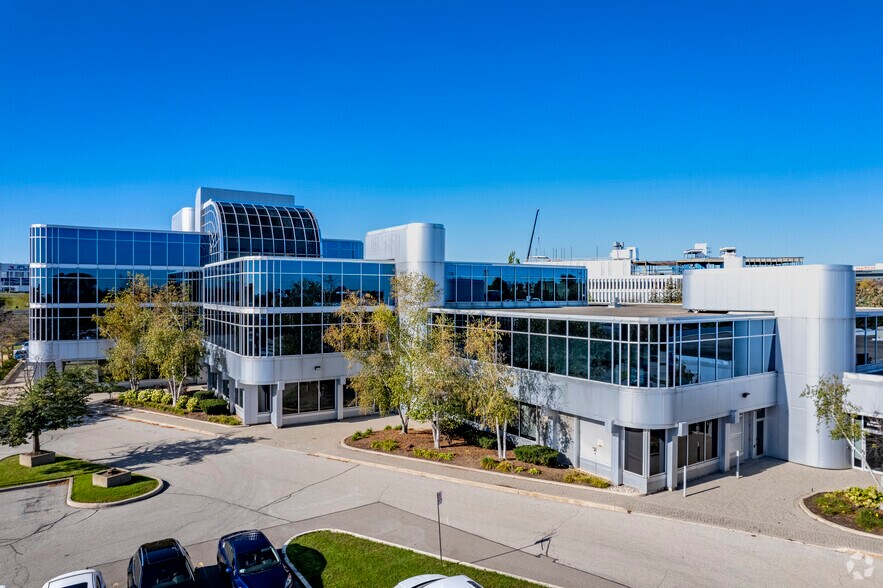 Primary Photo Of 2655 N Sheridan Way, Mississauga Office For Lease